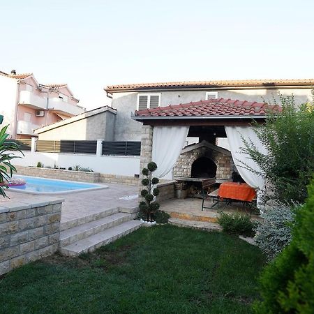 Villa Tago With Heated New Pool Kaštela Εξωτερικό φωτογραφία