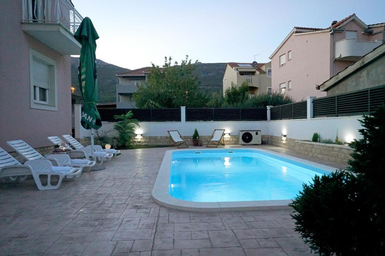 Villa Tago With Heated New Pool Kaštela Εξωτερικό φωτογραφία