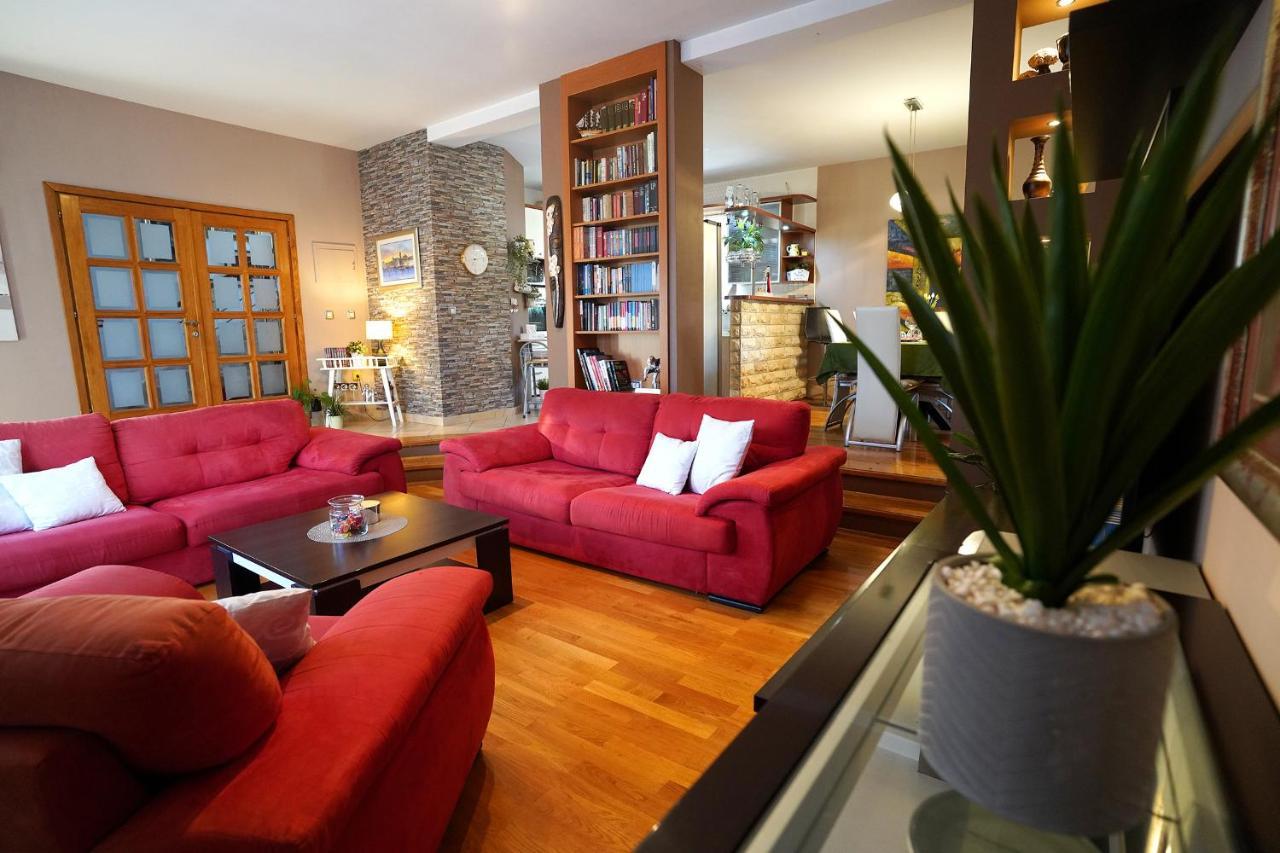 Villa Tago With Heated New Pool Kaštela Εξωτερικό φωτογραφία