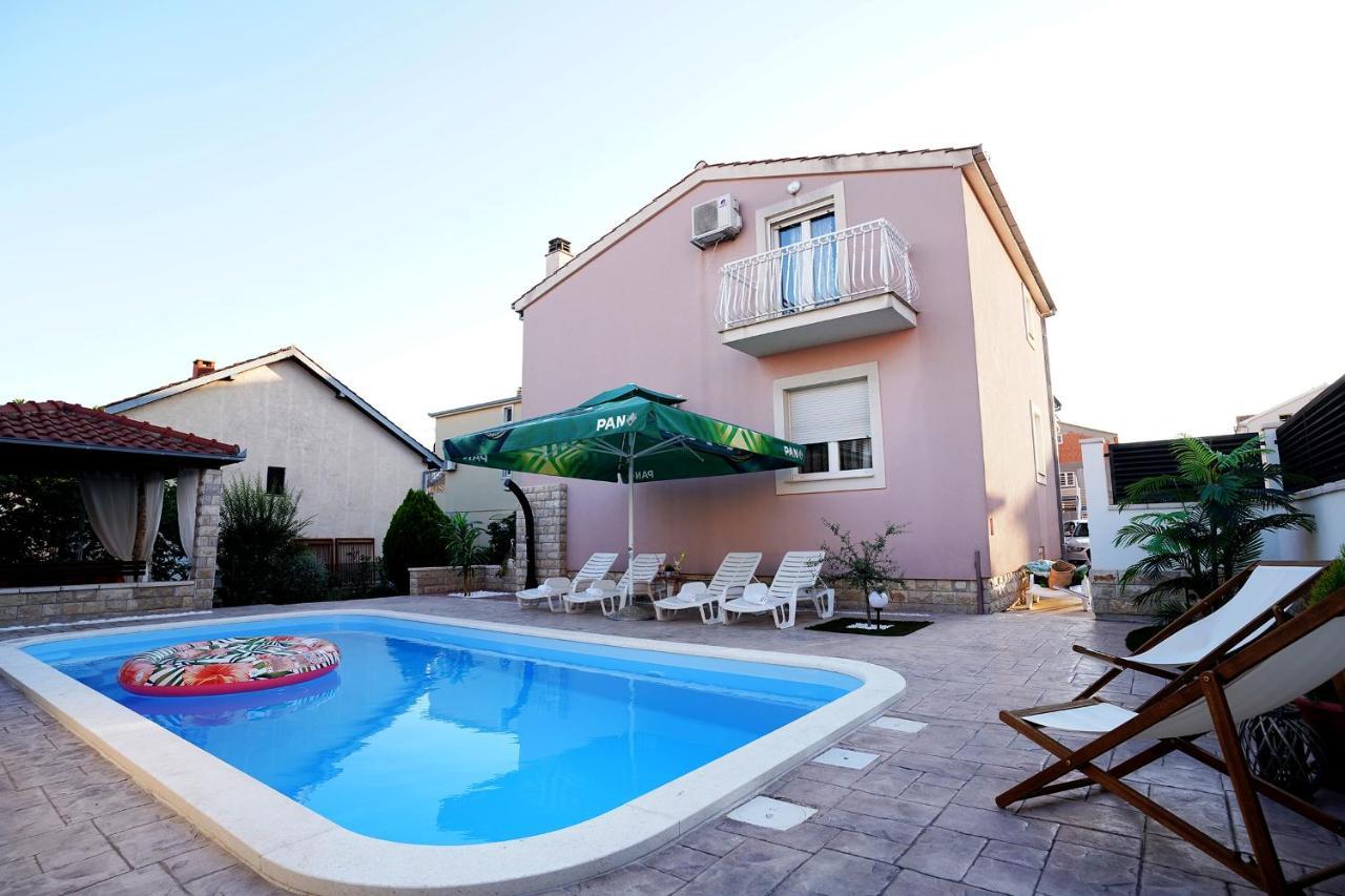 Villa Tago With Heated New Pool Kaštela Εξωτερικό φωτογραφία