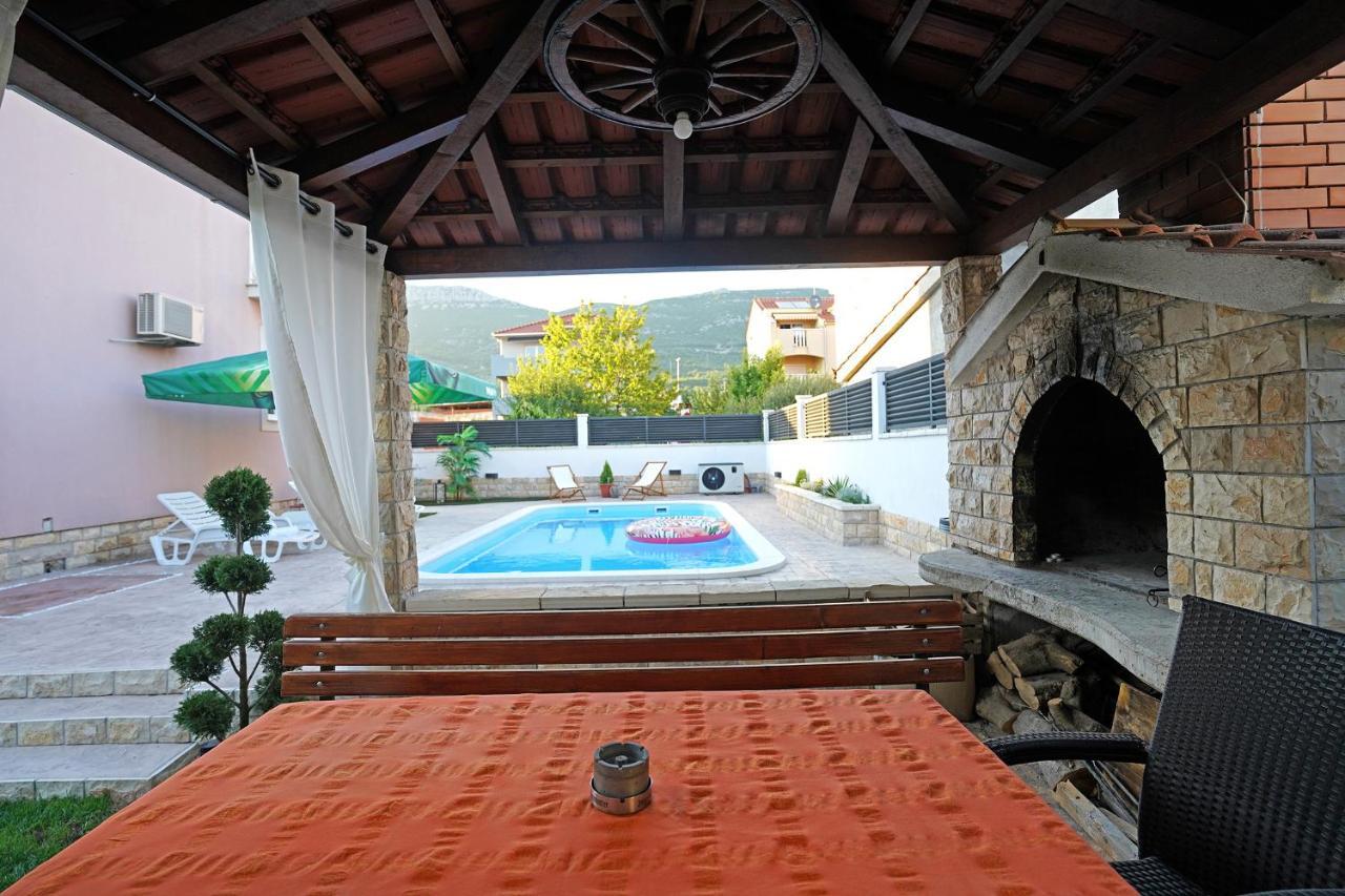 Villa Tago With Heated New Pool Kaštela Εξωτερικό φωτογραφία